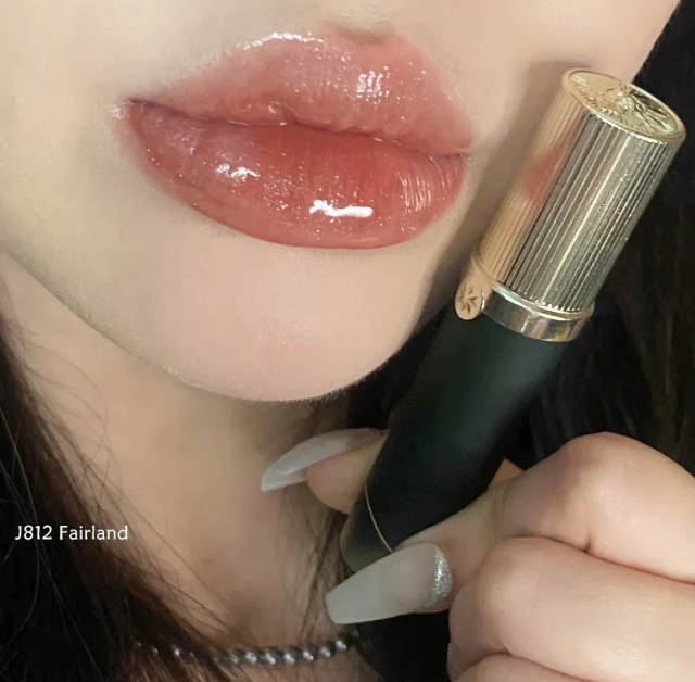 Gloss Peaches Banquet da Girlcult – Lip Glaze