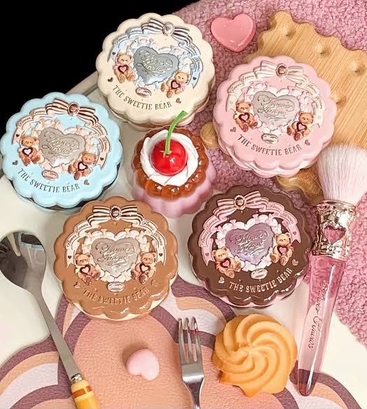 Blush The Sweetie Bear Flower Knows – Acabamento Radiante