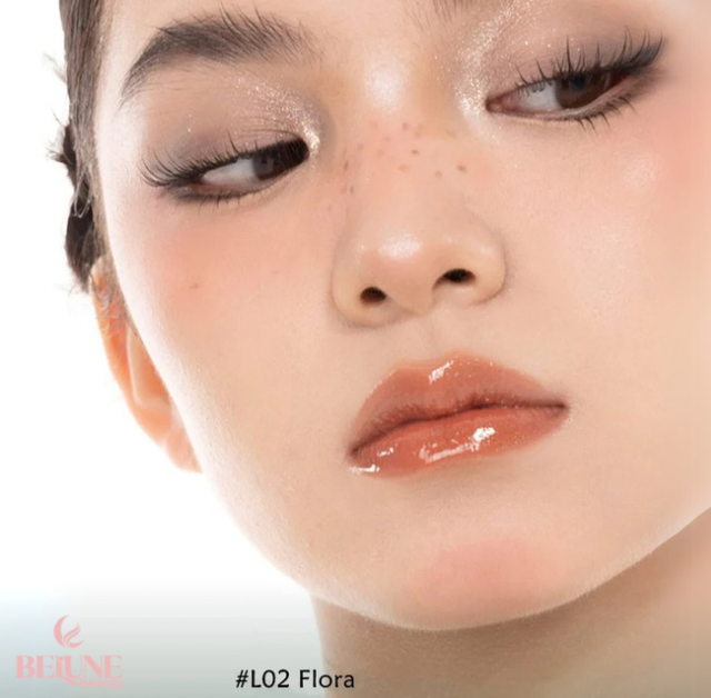 Batom Espelhado Peaches Banquet da Girlcult – Glazed Lipstick