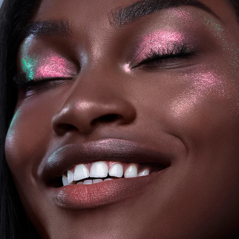 Iluminador Multicromático com Efeito Diamante – Kaleidos Space Age Prophecy
