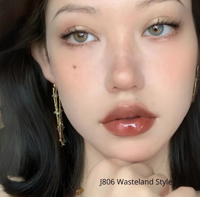 Gloss Gold Rush da Girlcult – Lip Glaze com Brilho Espelhado e Filme Protetor Não Transferível