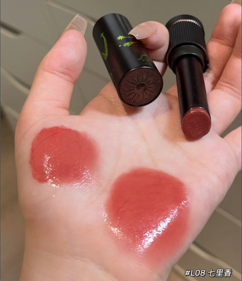 Batom da Girlcult Matte & Glossy - Retorno a Botânica