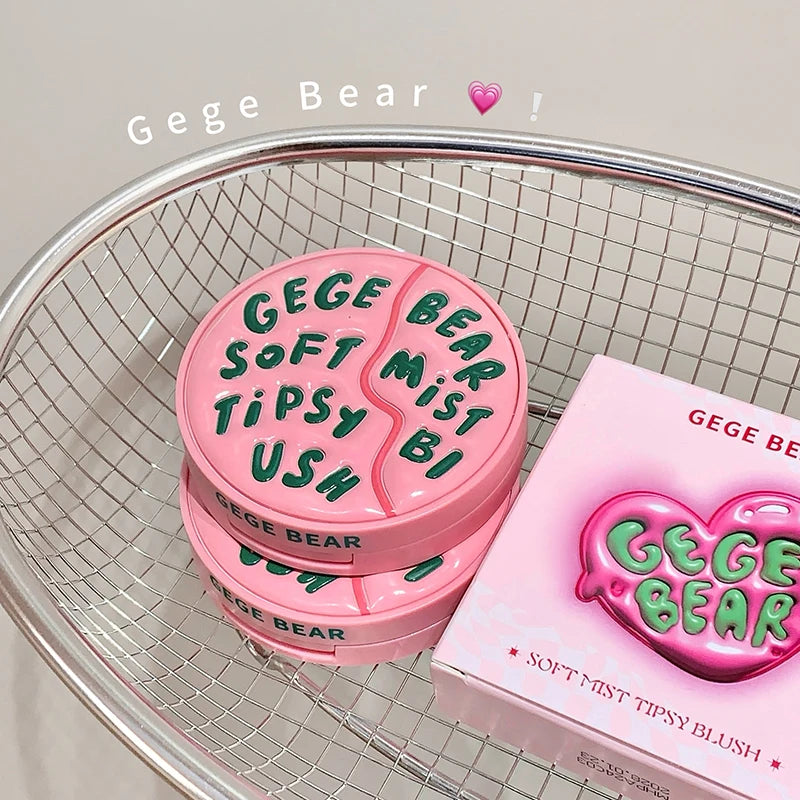 Gege Bear Vitality Blush Harry Potter Cake – Blush Natural com Cores Delicadas e Efeito Iluminador