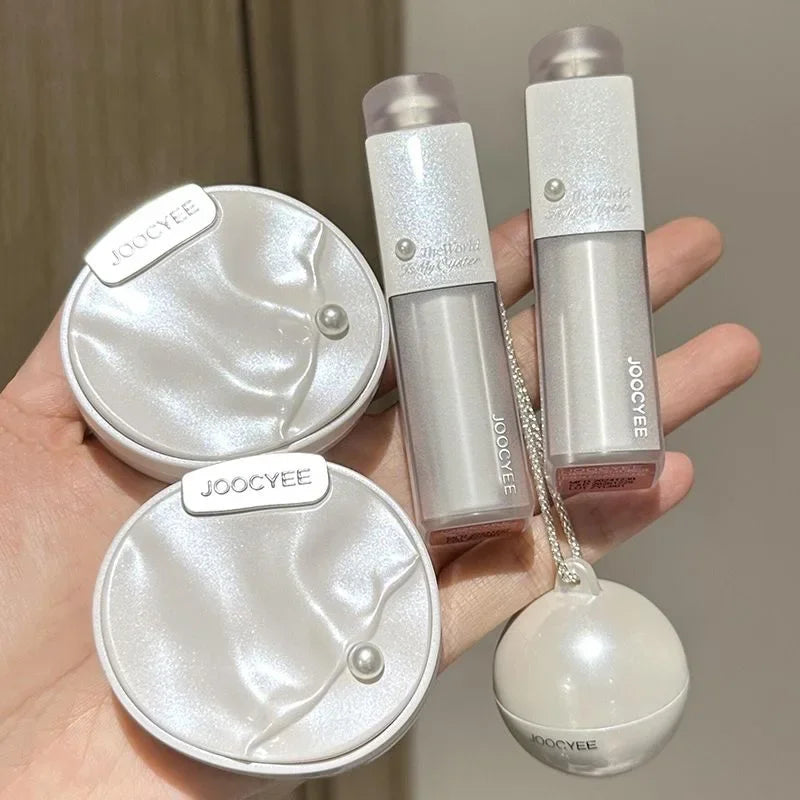 Joocyee Multistick 3 em 1 – Batom, Blush e Iluminador