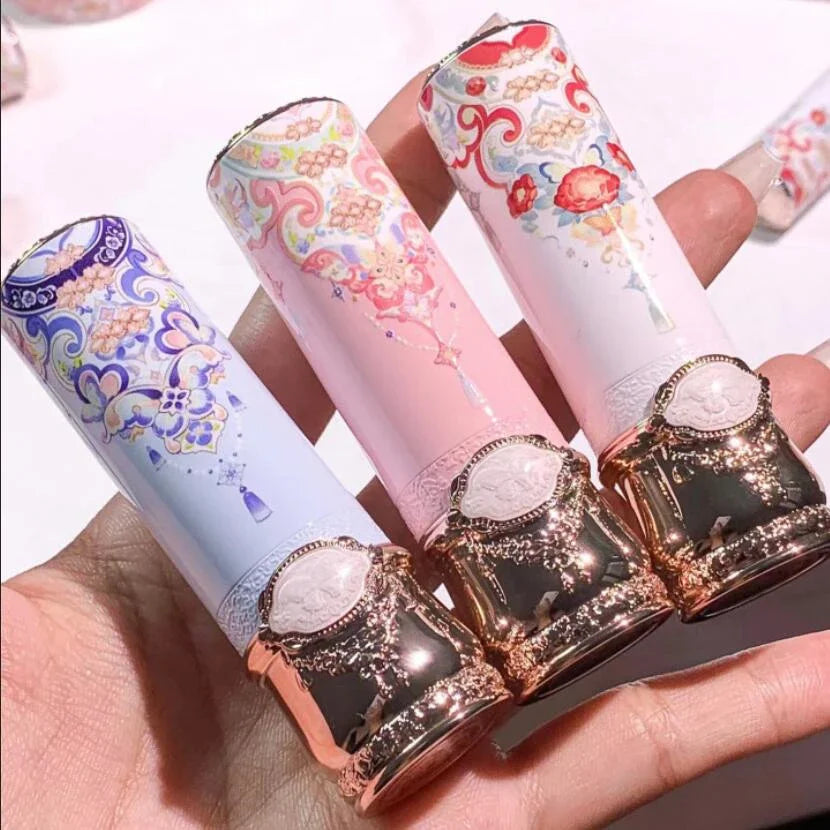 Batom Brilhante Butterfly Cloud com Acabamento Glossy