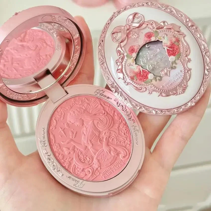 Blush Flower Knows Midsummer Fairytales – Longa Duração & Efeito Natural
